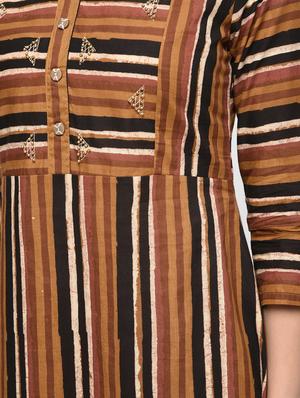 embroidered flared stripes kurta - 15941095 - Standard Image - 5