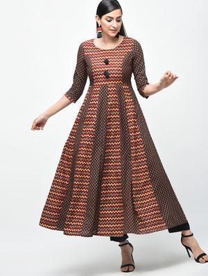 chevron printed anarkali kurta with tassels - 15941749 - Standard Image - 2
