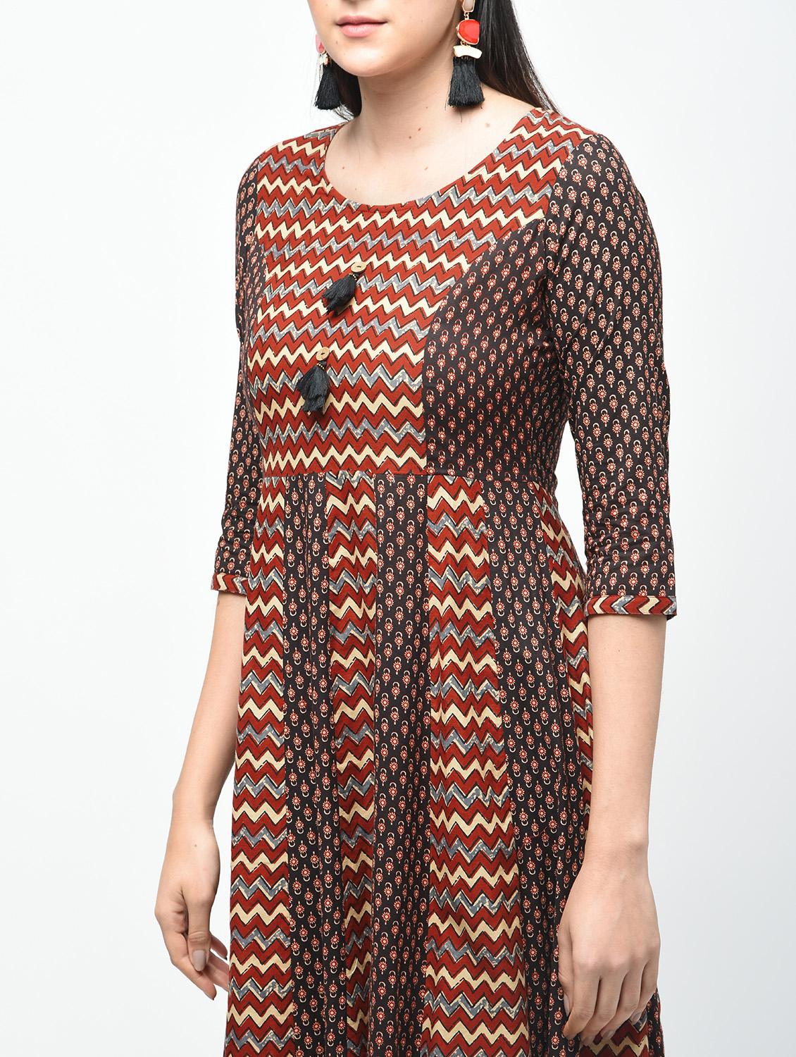 chevron printed anarkali kurta with tassels - 15941749 - Zoom Image - 5