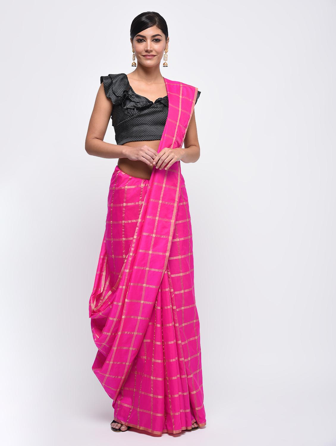 checkered woven saree with blouse - 15942045 - Zoom Image - 1