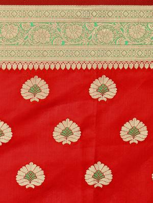floral zari motif red kanjivaram saree with blouse - 15942394 - Standard Image - 5