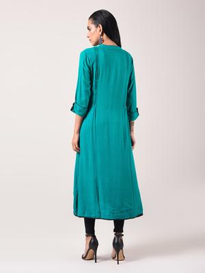 solid a-line kurta - 15943725 - Standard Image - 3