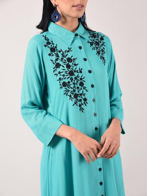 asymmetric embroidered kurta - 15943726 - Standard Image - 5