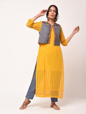 straight kurta with jacket - 15943736 - Standard Image - 2