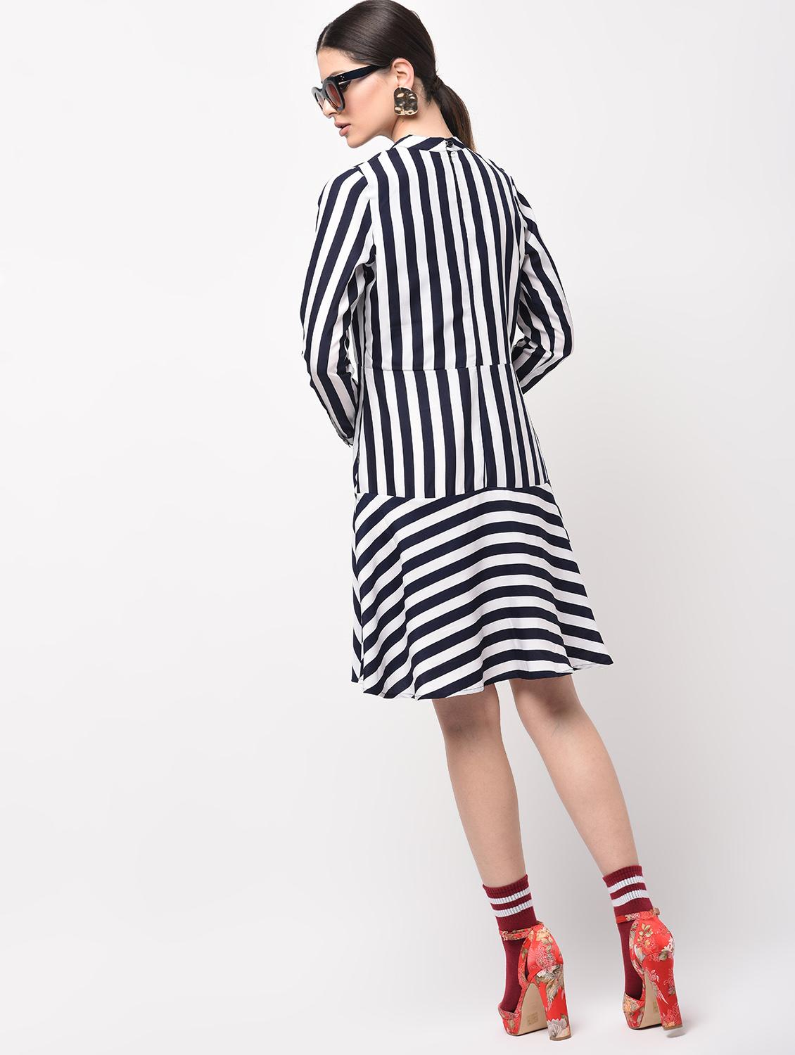 ruffled hem a-line dress - 15946344 - Zoom Image - 4