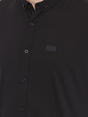 black solid casual shirt - 15946365 - Standard Image - 4