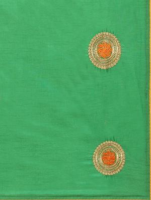 floral green embroidered saree with blouse - 15947514 - Standard Image - 4