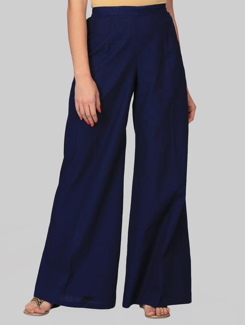 solid flared palazzo - 15950318 - Standard Image - 1