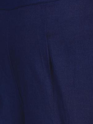 solid flared palazzo - 15950318 - Standard Image - 5