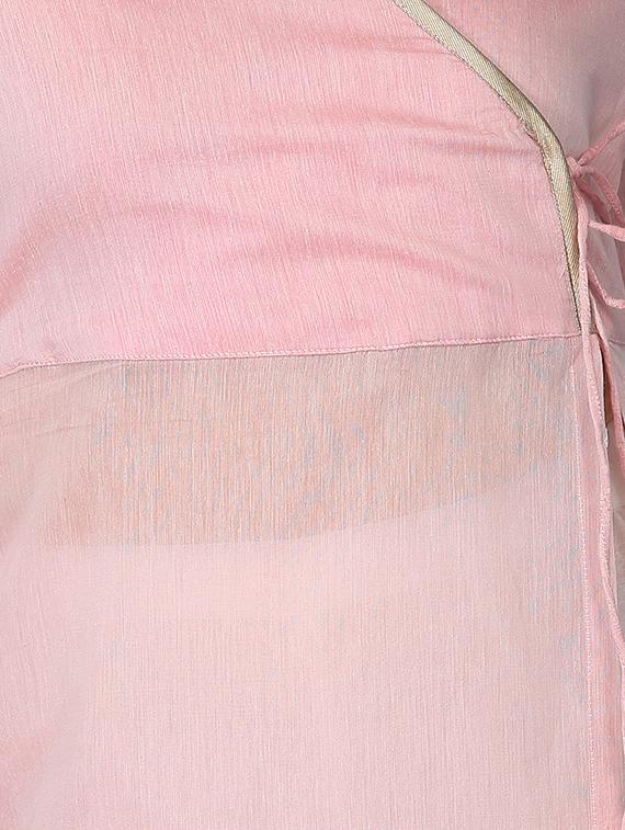 chanderi high slit kurta - 15950337 - Zoom Image - 5