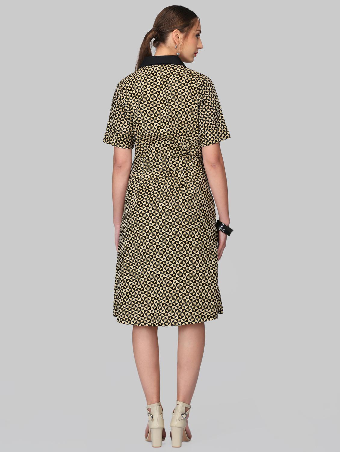 contrast pocket button up a-line dress - 15950842 - Zoom Image - 3