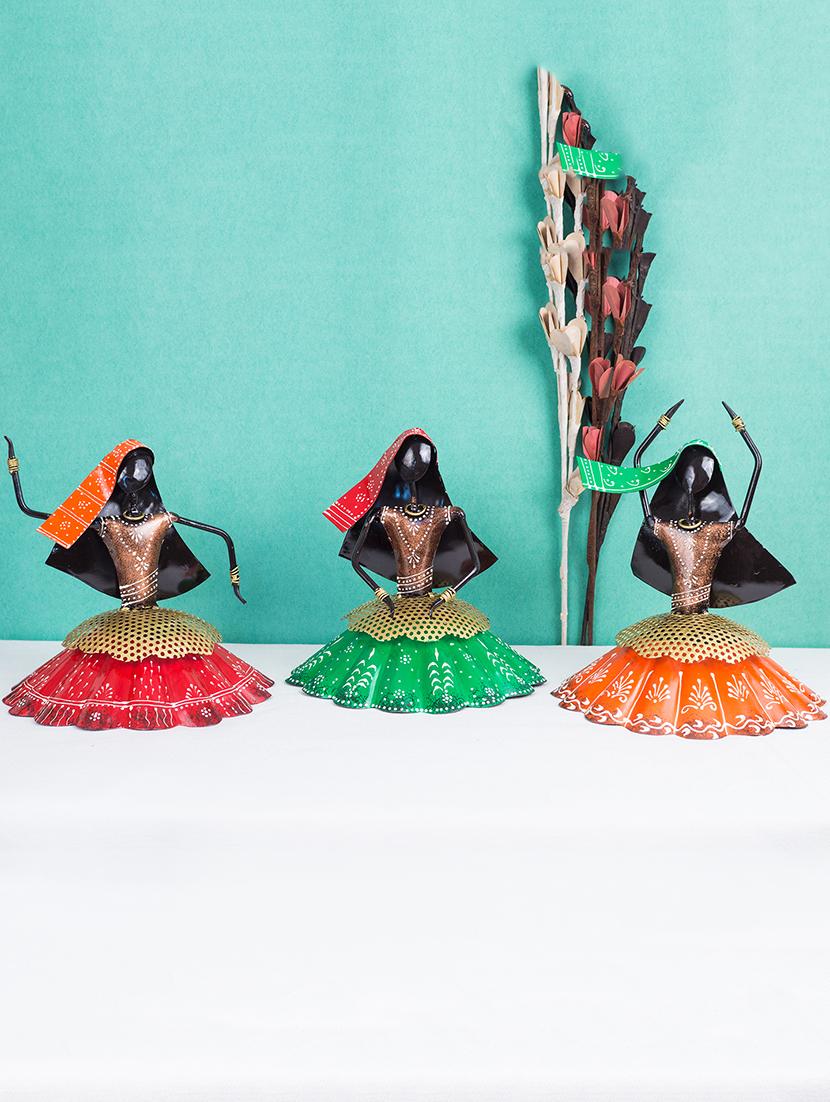 multicolored decorative showpiece - 15952148 - Zoom Image - 1