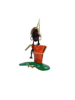 multicolored decorative showpiece - 15952155 - Standard Image - 3