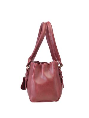 maroon leatherette (pu) regular handbag - 15953711 - Standard Image - 4