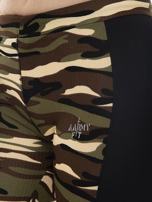 mid rise camouflage legging - 15954633 - Standard Image - 4