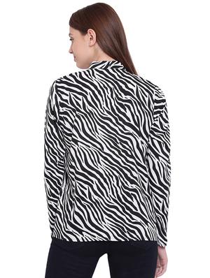 tie knot animal print top - 15955317 - Standard Image - 3