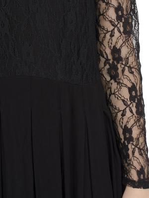 floral laced pleated maxi dress - 15955718 - Standard Image - 4