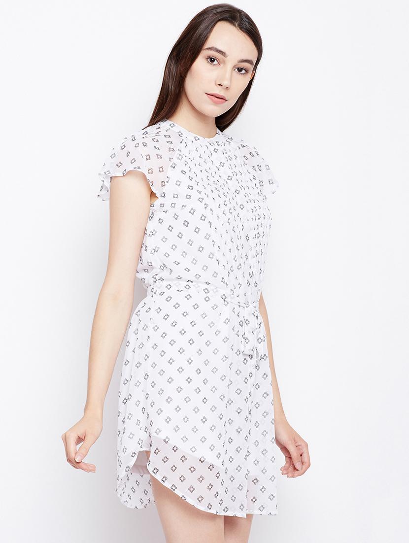 tie up waist curved hem dress - 15956780 - Zoom Image - 2
