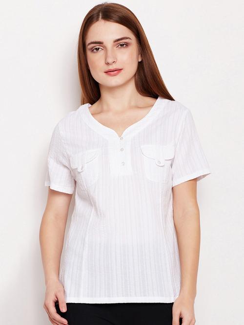 pocket patch v-neck top - 15956926 - Standard Image - 1