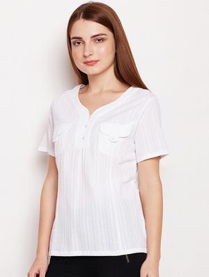pocket patch v-neck top - 15956926 - Standard Image - 2