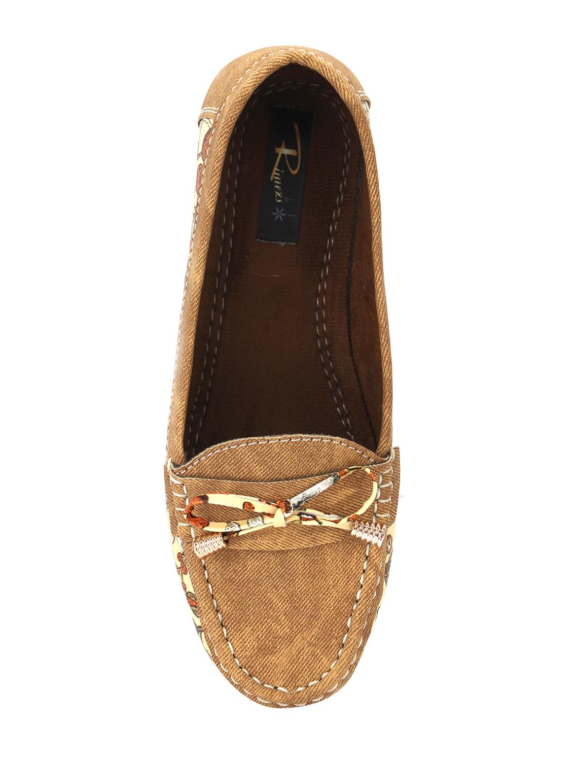 beige slip on loafers - 15967683 - Zoom Image - 4