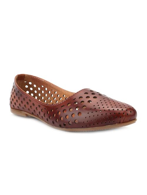 brown slip on jutis - 15967692 - Standard Image - 1