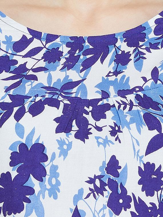 bell sleeved floral top - 15969490 - Zoom Image - 5