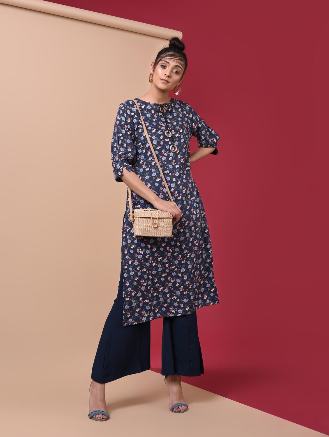 ditsy floral straight kurta - 15969563 - Zoom Image - 1