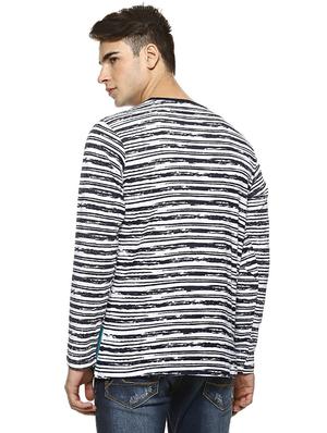 blue striped t-shirt - 15972774 - Standard Image - 3