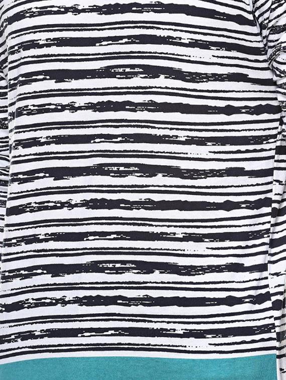blue striped t-shirt - 15972774 - Zoom Image - 4