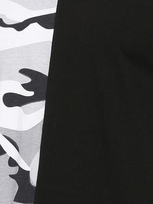 black camouflage t-shirt - 15972777 - Standard Image - 4