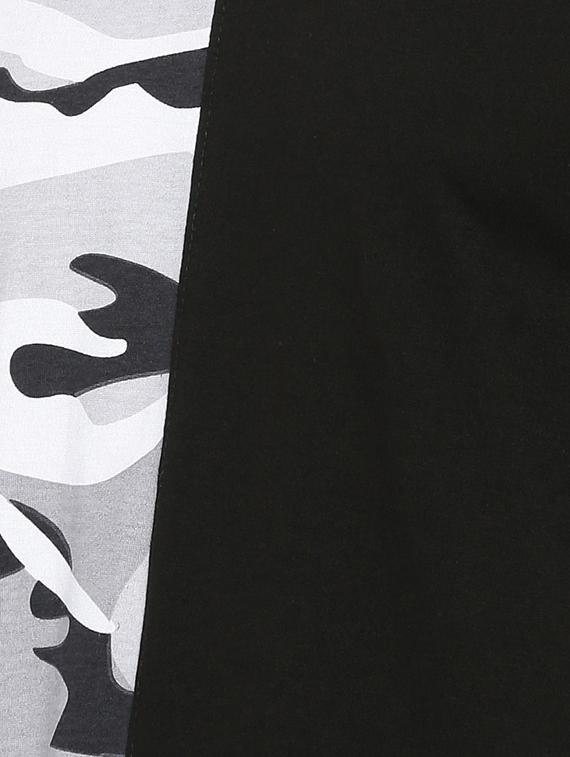 black camouflage t-shirt - 15972777 - Zoom Image - 4