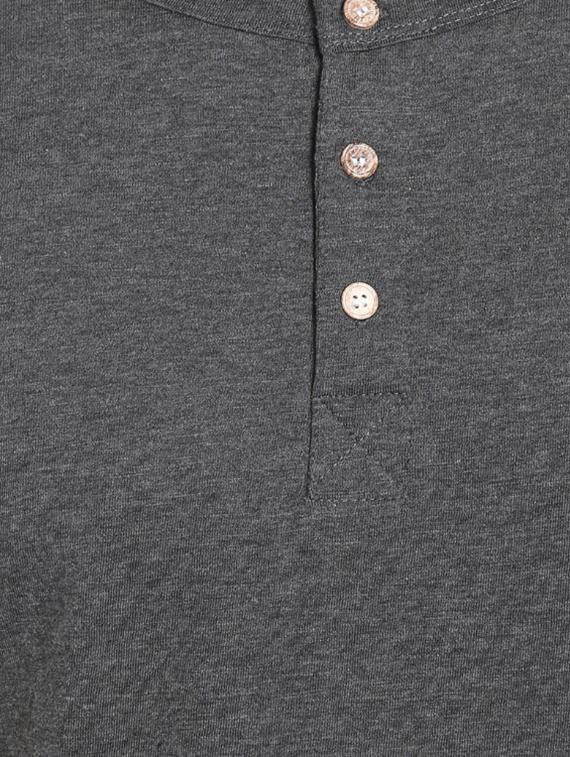 grey solid t-shirt - 15972821 - Zoom Image - 4