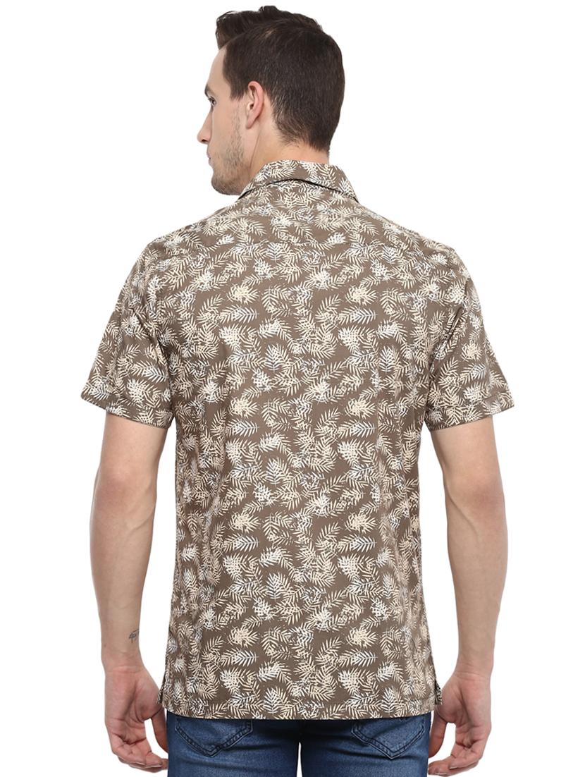 brown tropical printed casual shirt - 15974102 - Zoom Image - 3