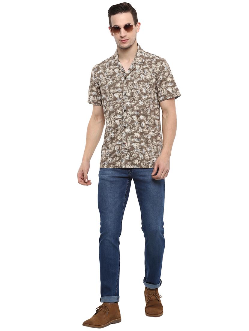 brown tropical printed casual shirt - 15974102 - Zoom Image - 4