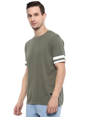 green solid t-shirt - 15974125 - Standard Image - 2