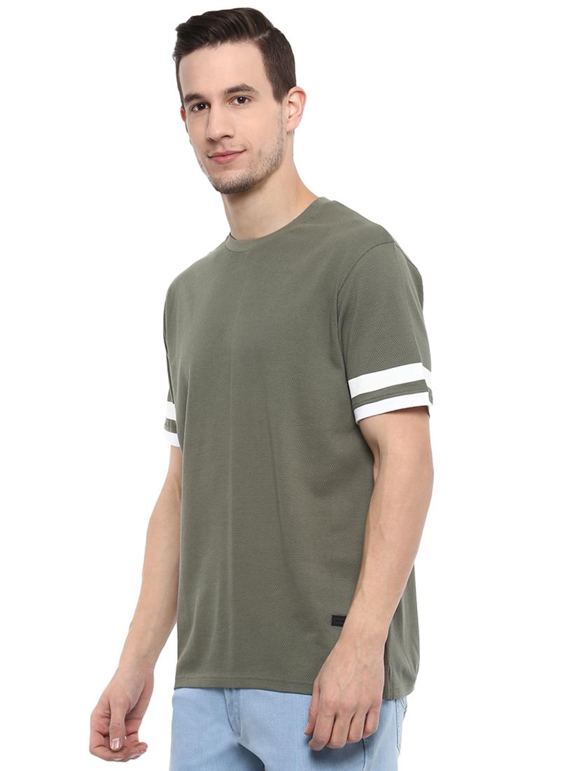green solid t-shirt - 15974125 - Zoom Image - 2