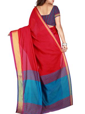 zari border red saree with blouse - 15975902 - Standard Image - 2