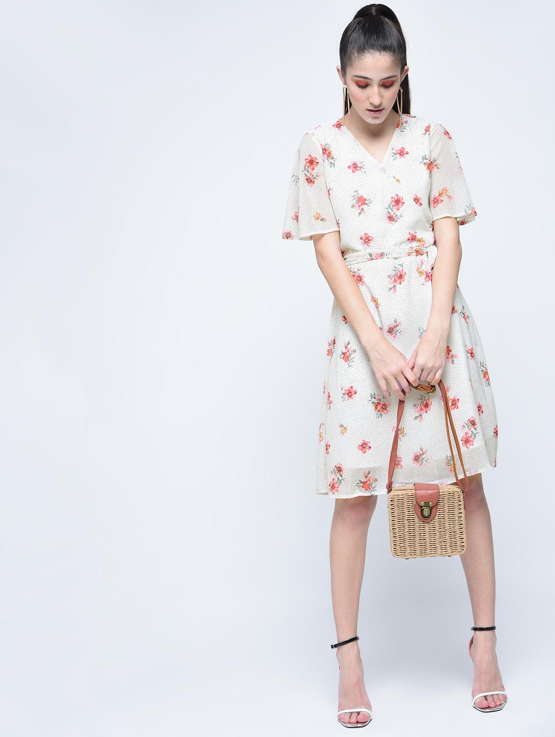 tie up waist floral a-line dress - 15976813 - Zoom Image - 1