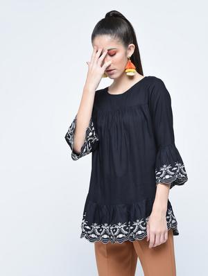 embroidered ruffled hem bell sleeved top - 15976817 - Standard Image - 3