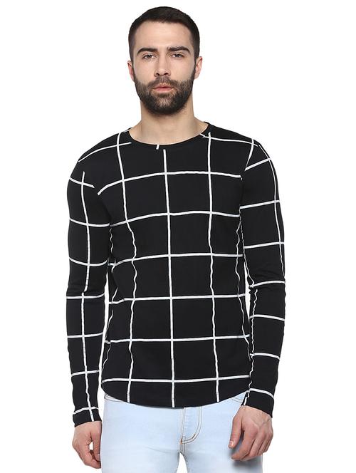 black checkered t-shirt - 15977280 - Standard Image - 1