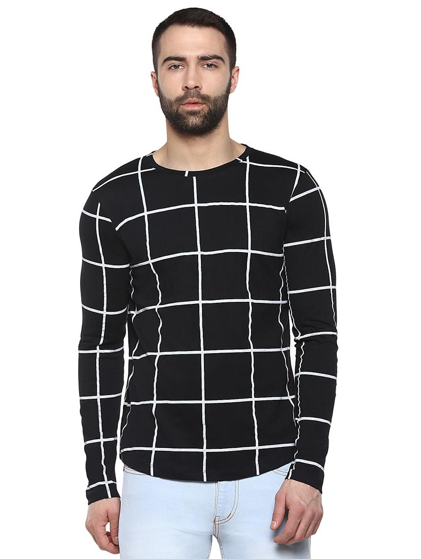 black checkered t-shirt - 15977280 - Zoom Image - 1