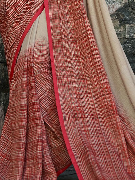 striped beige printed saree with blouse - 15978348 - Zoom Image - 2