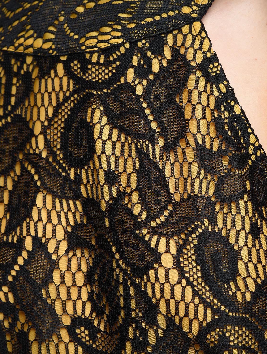 contrast floral laced top - 15979212 - Zoom Image - 6
