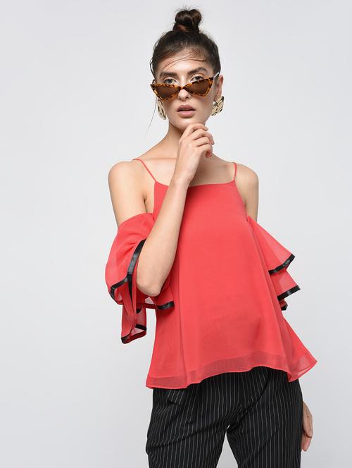 contrast lace cold shoulder top - 15979450 - Very Small Image - 1