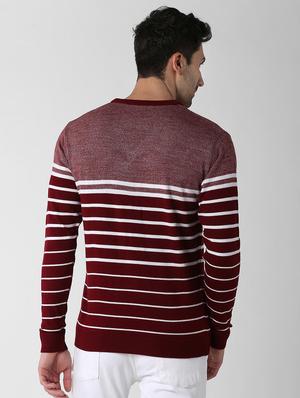 red acrylic pullover - 15982756 - Standard Image - 3