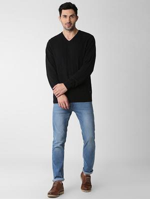 black self design pullover - 15982782 - Standard Image - 4