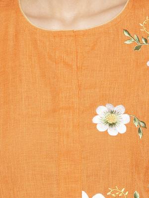 a-line embroidered kurta - 15983338 - Standard Image - 4