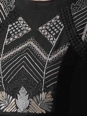 lace insert embroidered maxi dress - 15983342 - Standard Image - 4
