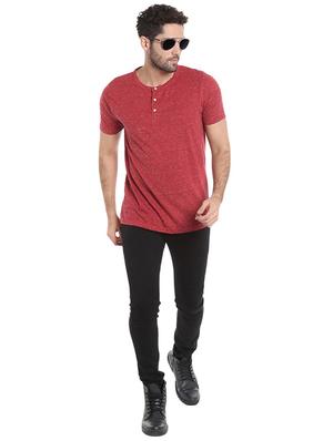 red henley neck t-shirt - 15988696 - Standard Image - 4